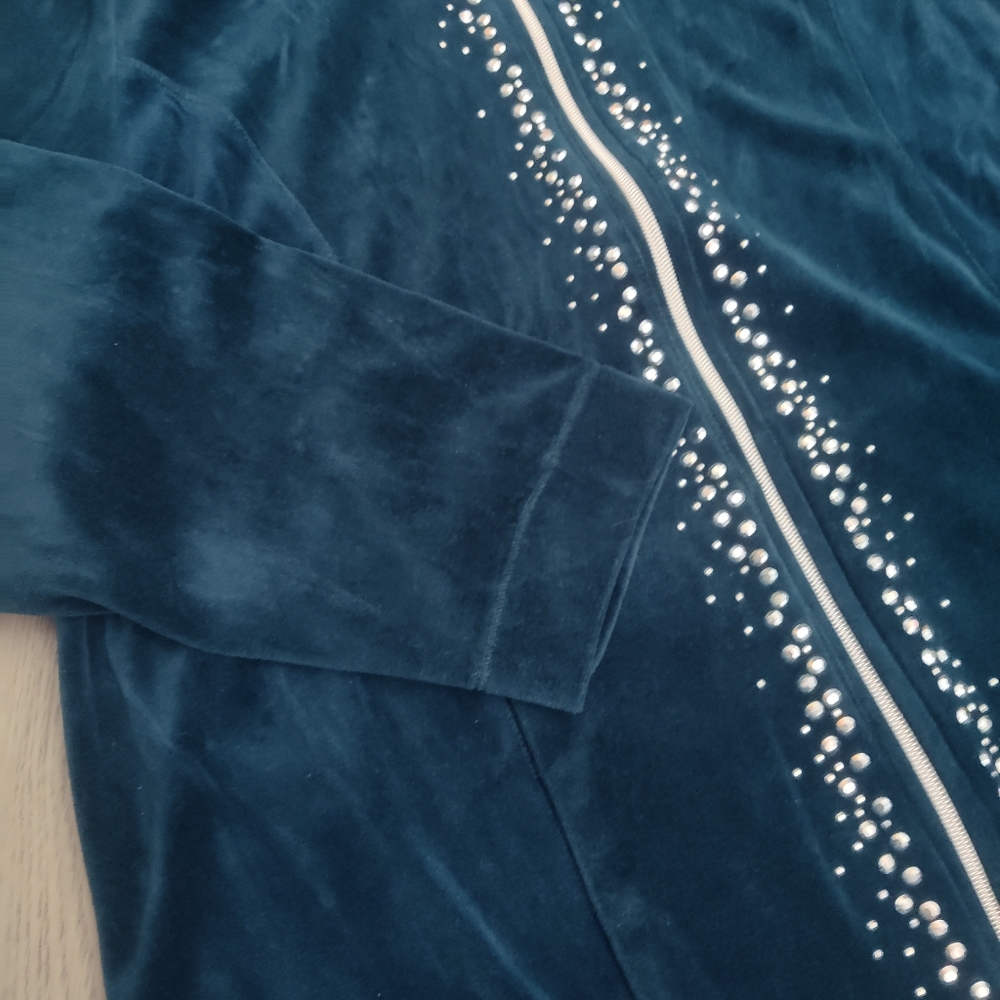 Velour Catherine's OX 14/16W Blue Beaded front zip Jacket. Excellent condition - Picture 6 of 10